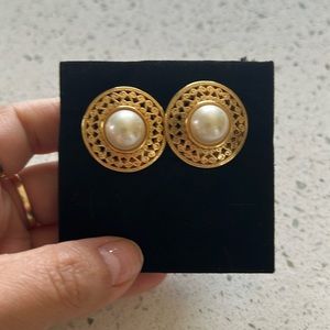 Sold ——Christian Dior earrings 18k gold plated